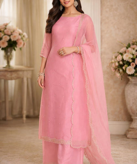 High-grade Pure Organza, which provides a stiff yet lightweight structure that holds its shape beautifully