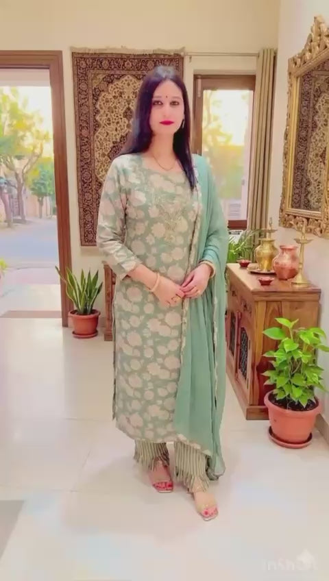 Muslin Suit Set